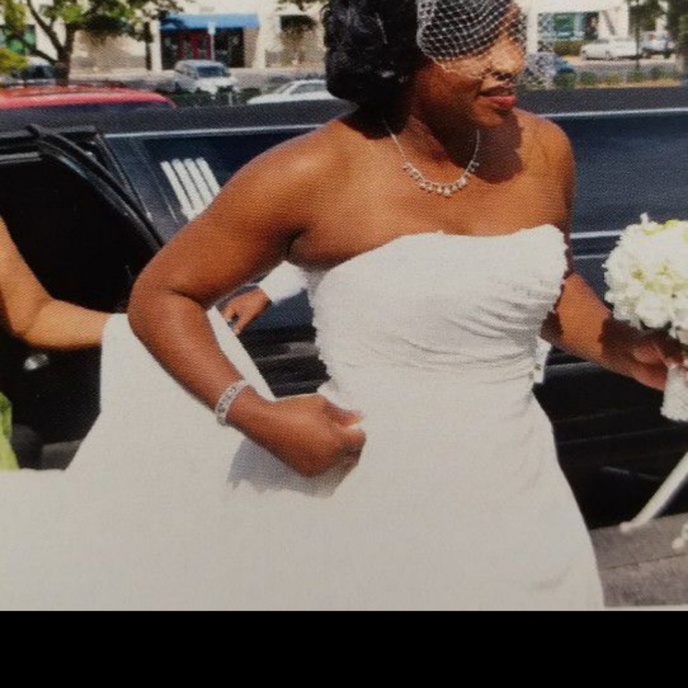 Ivory Wedding Dress